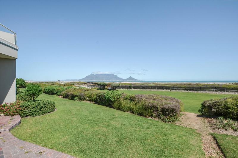 To Let 2 Bedroom Property for Rent in Dolphin Beach Western Cape